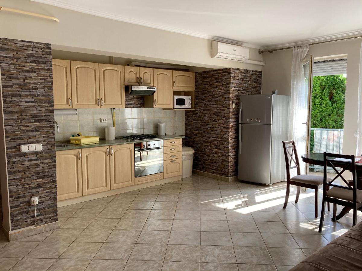 Kristaly Apartman エゲル エクステリア 写真